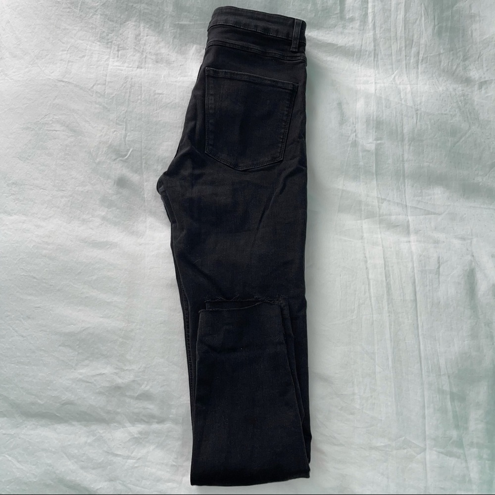 ZARA | Black Distressed Skinny Jeans - Picture 2 of 3